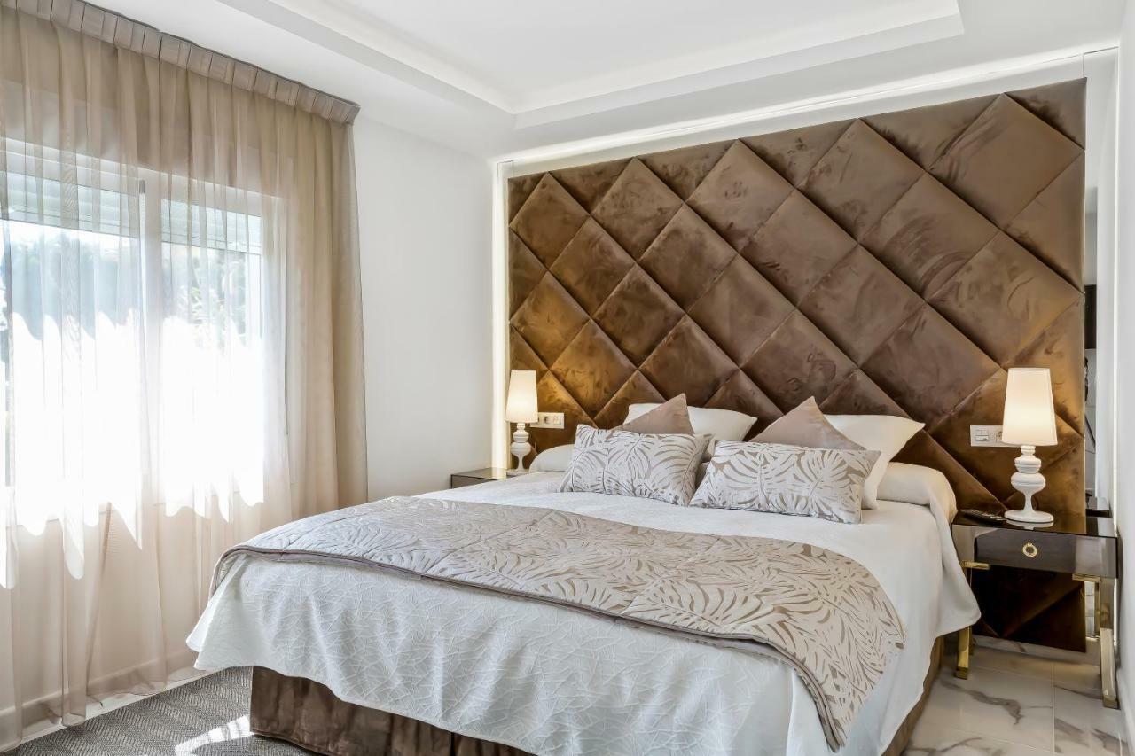 Luxury Villa Marbella With Nice Garden, Pool And Jacuzzi By Varenso Holidays מראה חיצוני תמונה