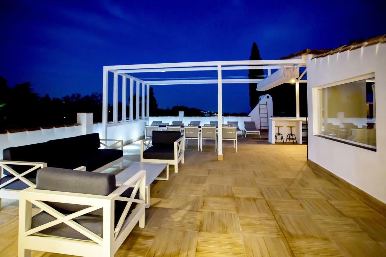 Luxury Villa Marbella With Nice Garden, Pool And Jacuzzi By Varenso Holidays מראה חיצוני תמונה